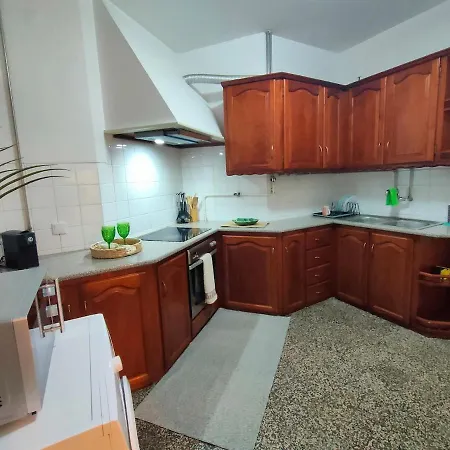Appartement Lovely In Center