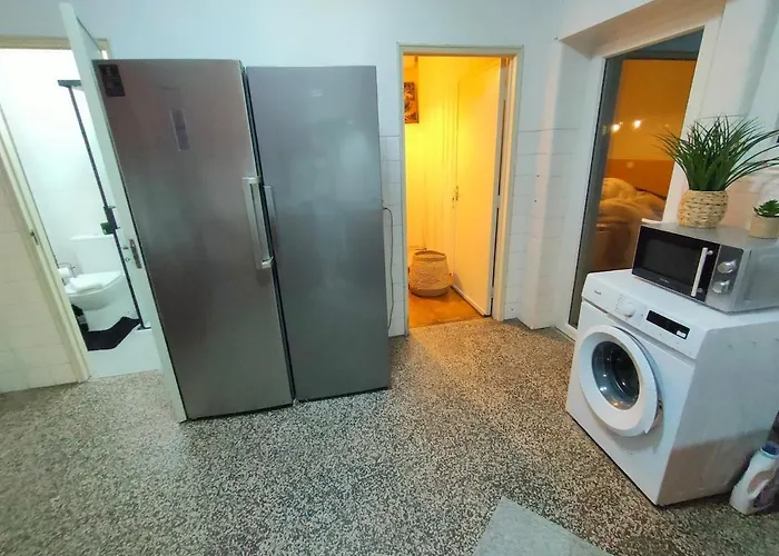 Lovely In Center Apartment